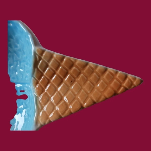 glazed ceramic ice cream plates set of 2 yellow/blue - Picture 9 of 9